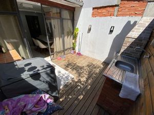 Image 14 - 251480