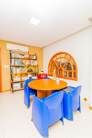 Image 30 - 251492