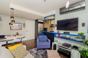 Image 1 - 251499