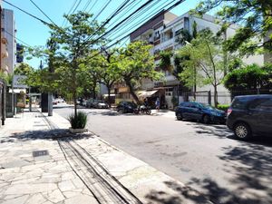 Image 28 - 251509