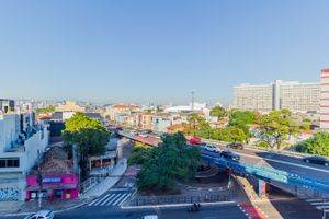 Image 17 - 251521