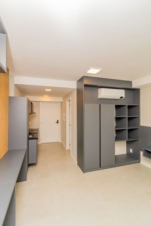 Image 3 - 251546