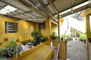 Image 13 - 251600