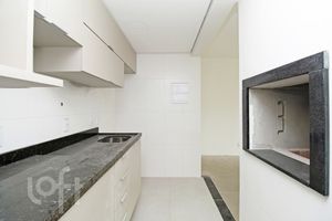 Image 3 - 251646