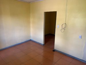 Image 14 - 251681