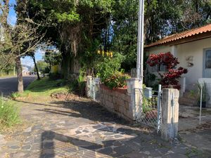 Image 1 - 251681