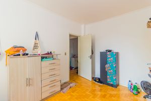 Image 13 - 251685