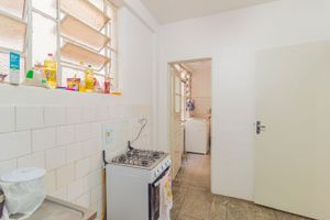Image 21 - 251685