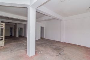 Image 3 - 251702