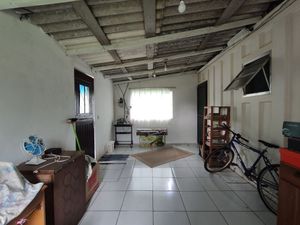 Image 16 - 251742