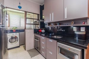 Image 32 - 251797