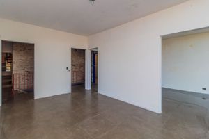 Image 22 - 251980