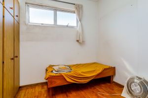 Image 34 - 252031