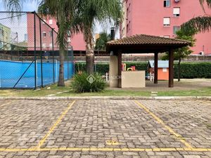 Image 9 - 252378