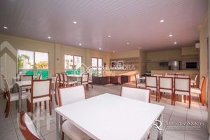 Image 15 - 252378
