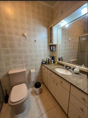 Image 13 - 252699