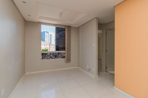 Image 1 - 253102
