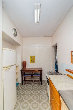 Image 20 - 253213