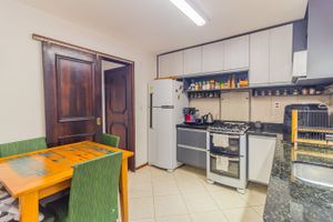 Image 27 - 253214