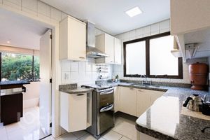 Image 19 - 253280