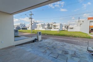 Image 3 - 253447