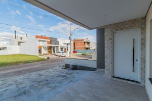Image 4 - 253447