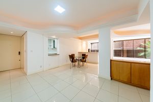 Image 7 - 253449