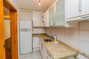 Image 30 - 253568