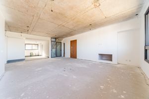 Image 1 - 253619