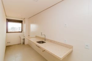 Image 17 - 253620