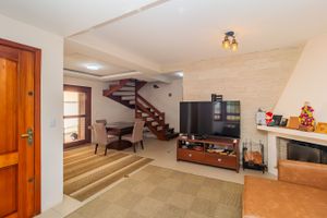 Image 1 - 253697