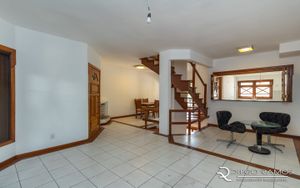 Image 1 - 2539