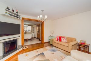 Image 32 - 254231