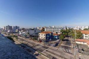 Image 22 - 254301