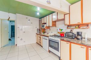Image 37 - 254318