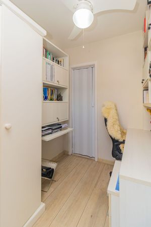 Image 21 - 254338