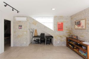 Image 27 - 254345