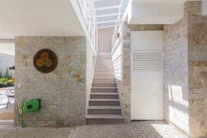 Image 30 - 254345