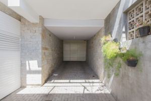 Image 29 - 254345