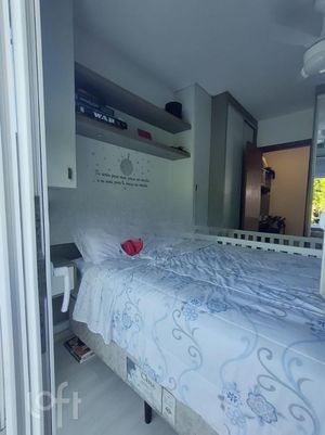 Image 19 - 254450