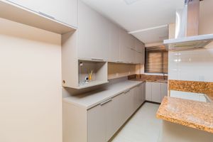 Image 6 - 254575