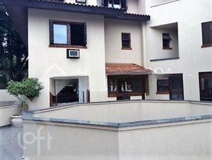 Image 8 - 254600