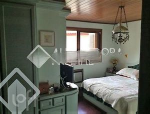 Image 17 - 254600
