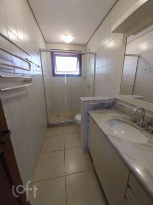 Image 19 - 254740