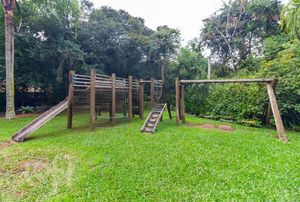 Image 37 - 255069