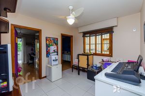 Image 37 - 255353