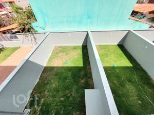 Image 18 - 255376