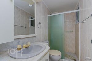 Image 19 - 255567