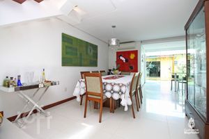 Image 25 - 255634