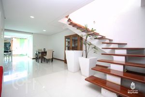 Image 1 - 255634